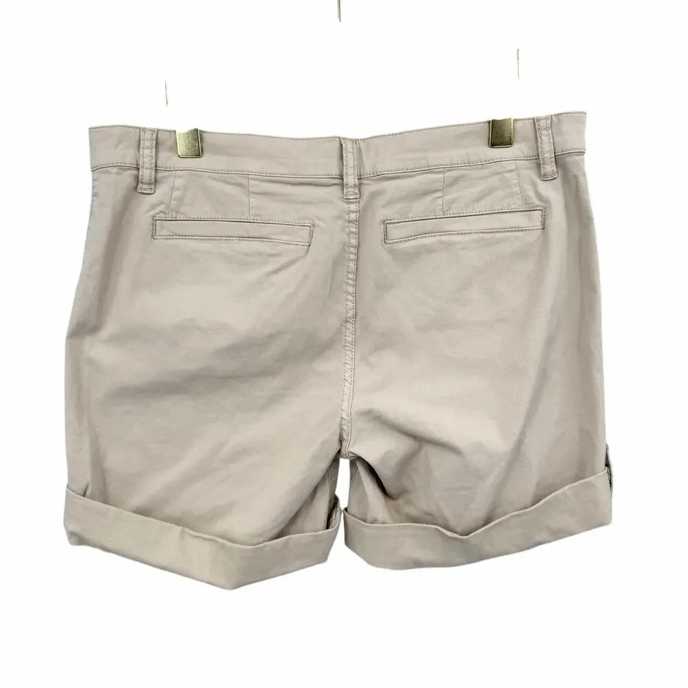 Tory Burch NWT Khaki Mid Rise Rolled Tight Fit Cotton Chino Shorts